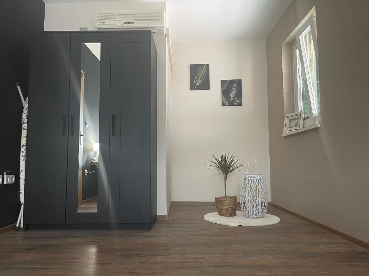 Nika Apartman *